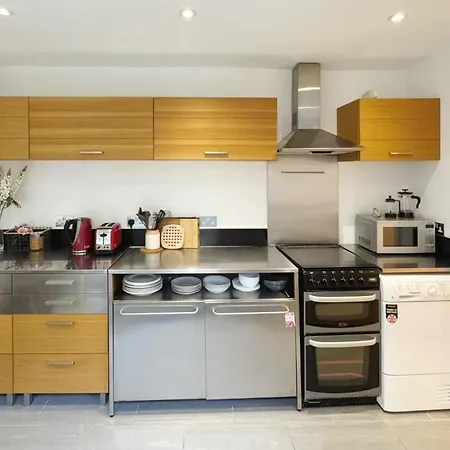 Artsy & Bright Hammersmith London 1B1B, Up To 4 People Exterior photo